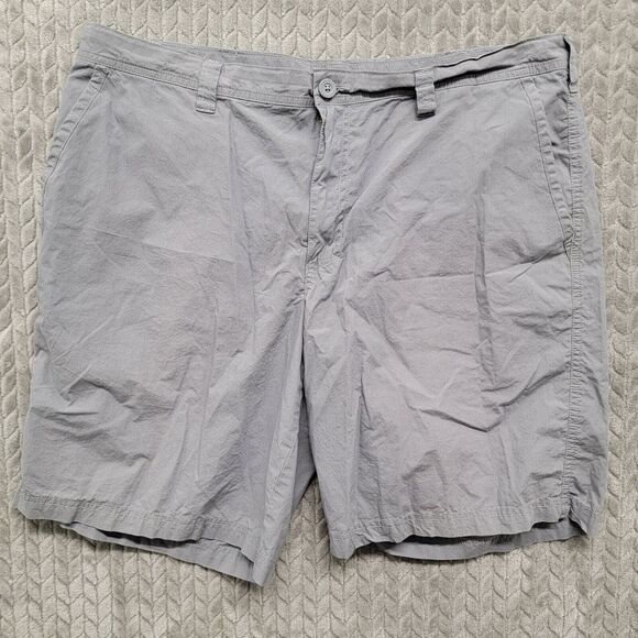 Columbia Men's Washed Out Shorts Size 40 10” Inseam‎ AM4471 Gray - Picture 1 of 9